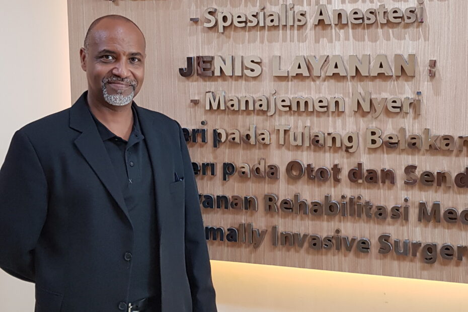 Dr Hakim Hassan at Jakarta, Indonesia 2019, photo 2 of 21