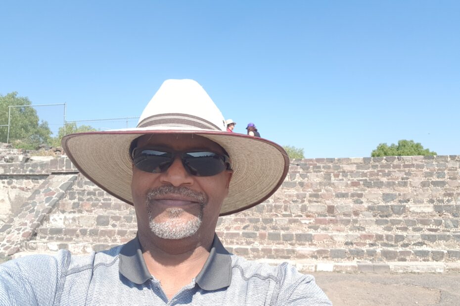 Dr Hakim Hassan at Mexico 2018, photo 12 of 28