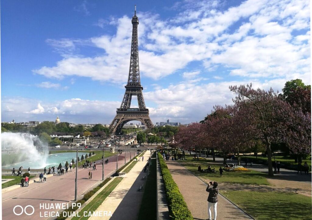 Dr Hakim Hassan at Paris, France 2017, photo 1 of 4